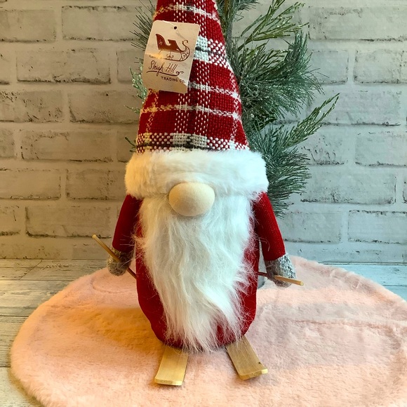 Sleigh Hill Trading Co. Plaid Skiing Gnome - Picture 2 of 5